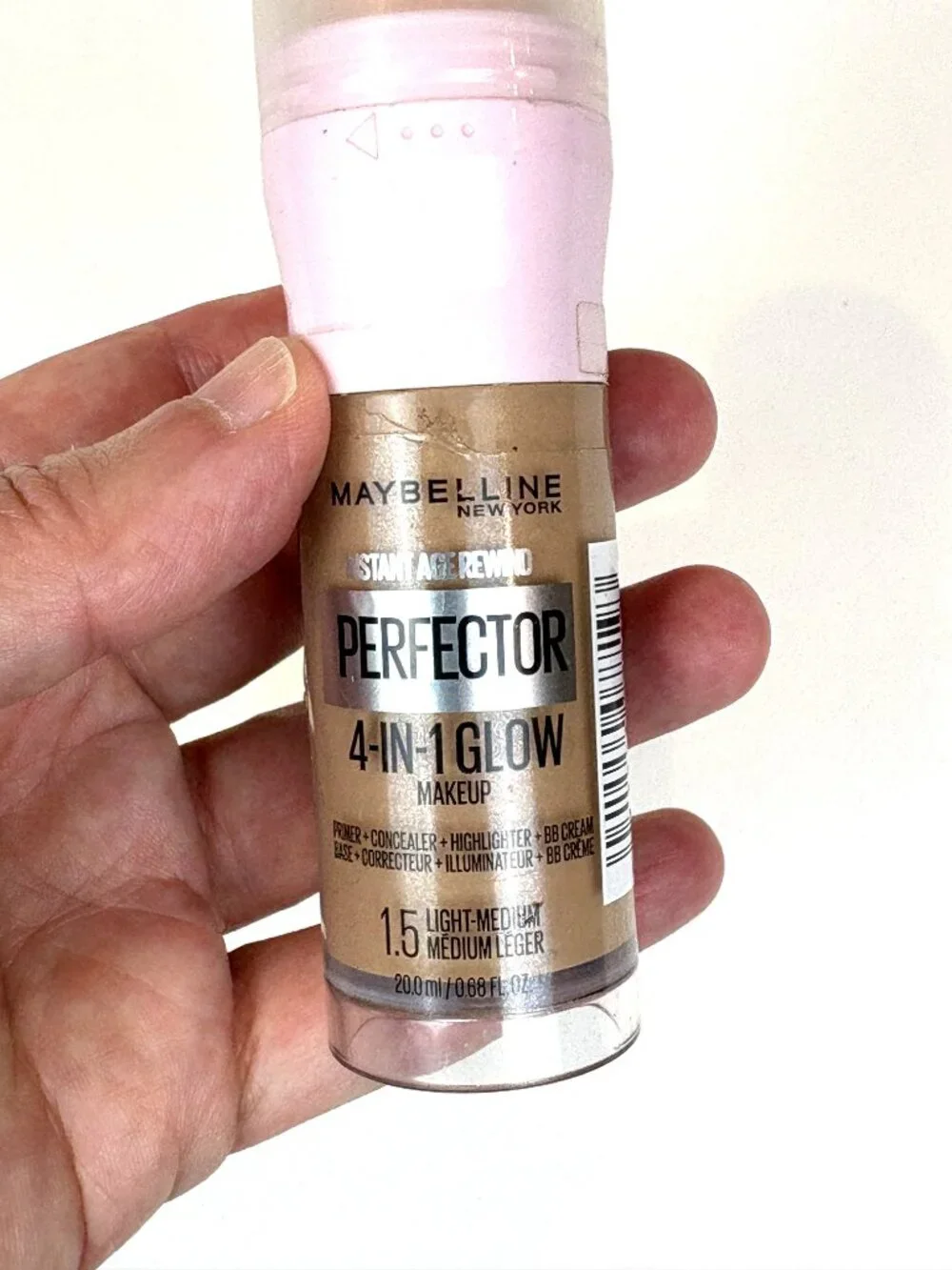 Maybelline New York Instant Age Rewind Perfector 4-In-1 Glow Makeup Light Medium